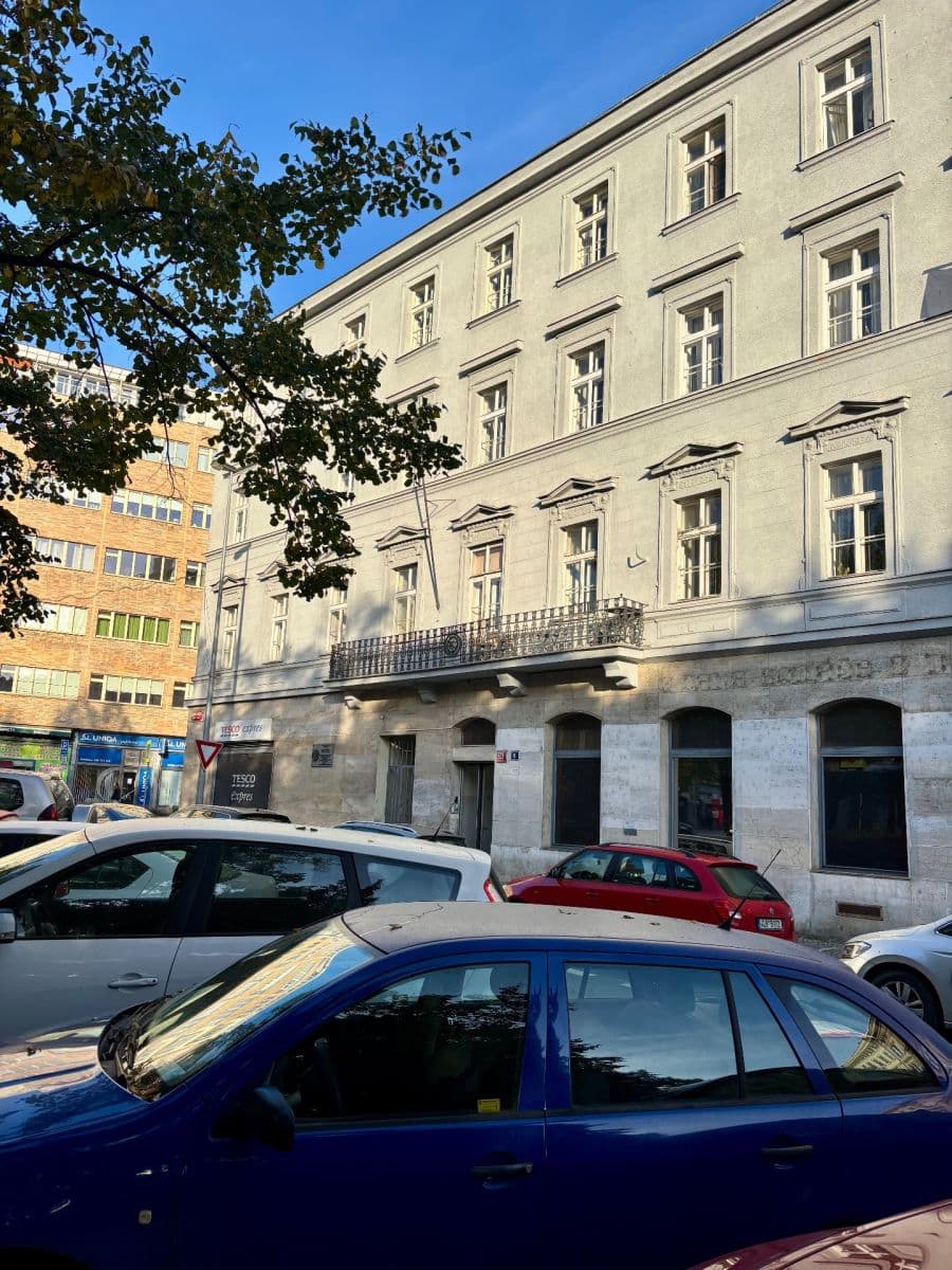 Pronájem bytu 1+1 32 m², Arbesovo náměstí, Praha, Praha Pronájem bytu 1+1 32 m², Arbesovo náměstí, Praha, Praha