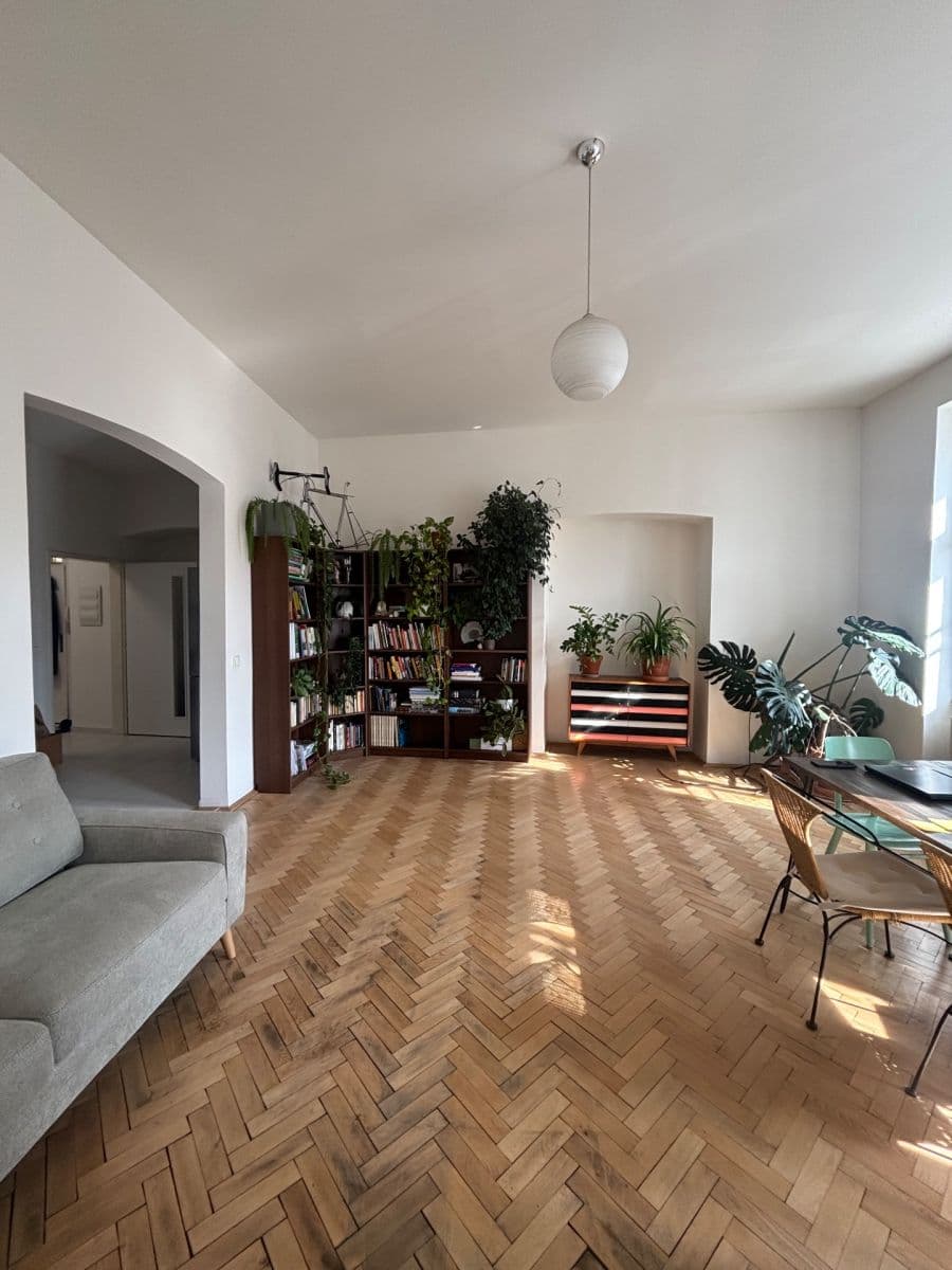 Pronájem bytu 3+1 100 m², Arbesovo náměstí, Praha, Praha Pronájem bytu 3+1 100 m², Arbesovo náměstí, Praha, Praha