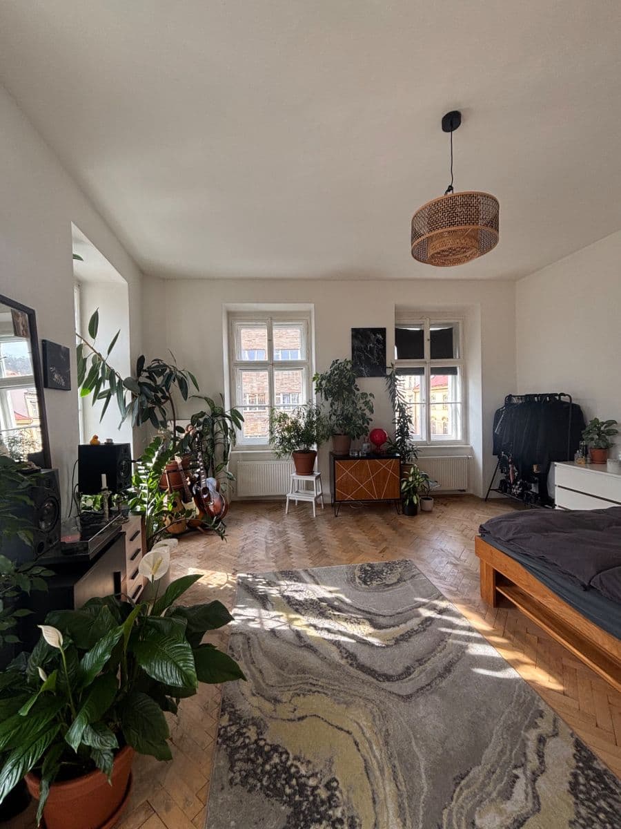 Pronájem bytu 3+1 100 m², Arbesovo náměstí, Praha, Praha Pronájem bytu 3+1 100 m², Arbesovo náměstí, Praha, Praha