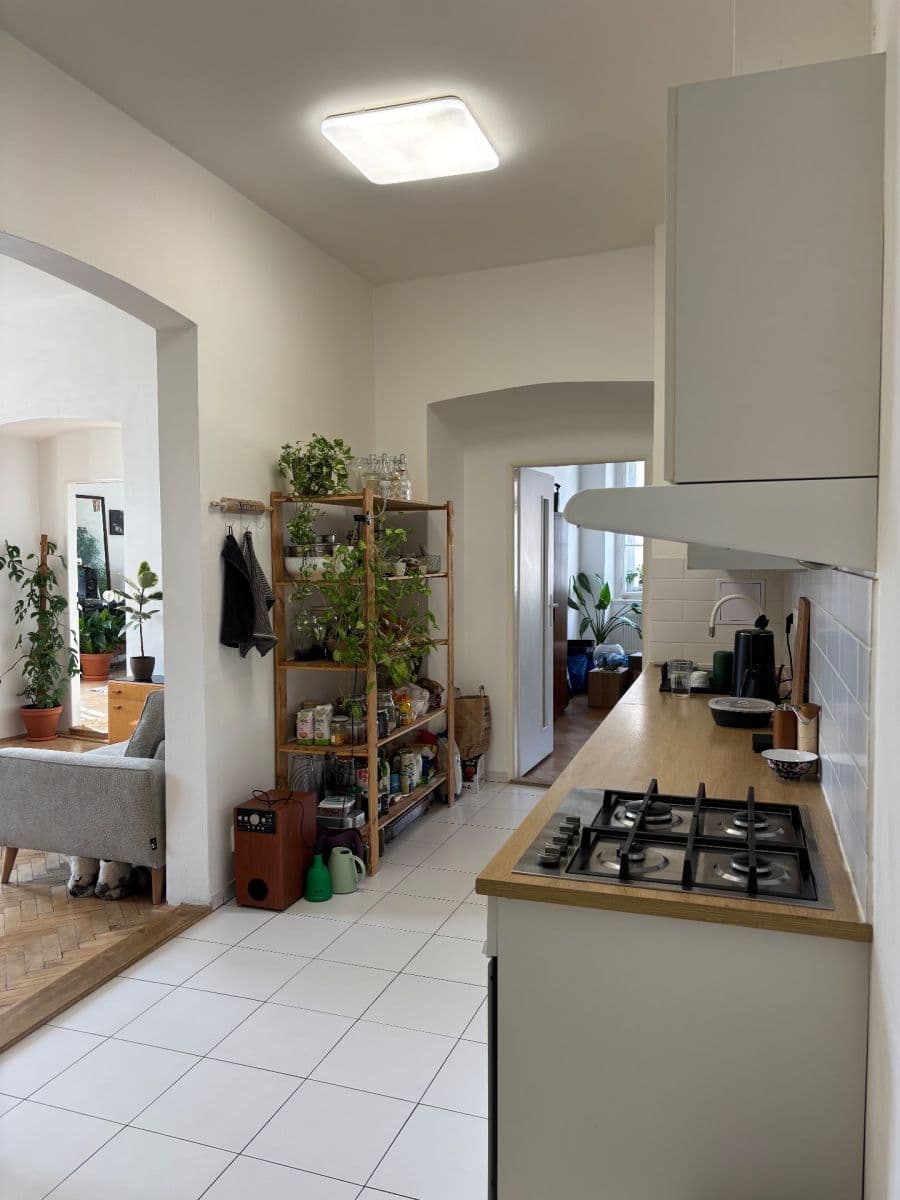 Pronájem bytu 3+1 100 m², Arbesovo náměstí, Praha, Praha Pronájem bytu 3+1 100 m², Arbesovo náměstí, Praha, Praha