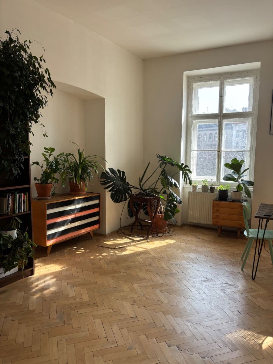 Pronájem bytu 3+1 100 m², Arbesovo náměstí, Praha, Praha Pronájem bytu 3+1 100 m², Arbesovo náměstí, Praha, Praha