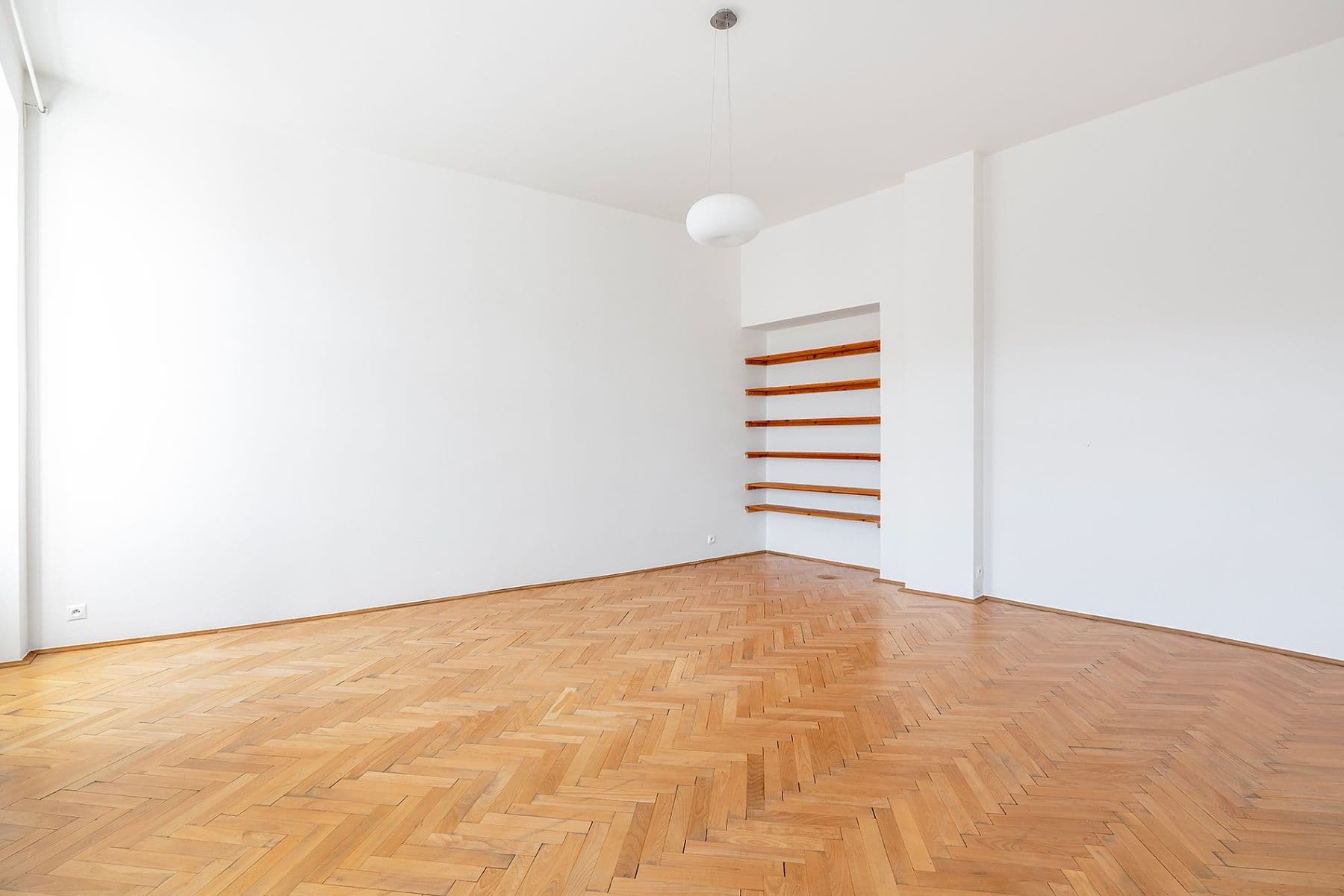 Pronájem bytu 2+1 72 m², Arbesovo náměstí, Praha, Praha Pronájem bytu 2+1 72 m², Arbesovo náměstí, Praha, Praha