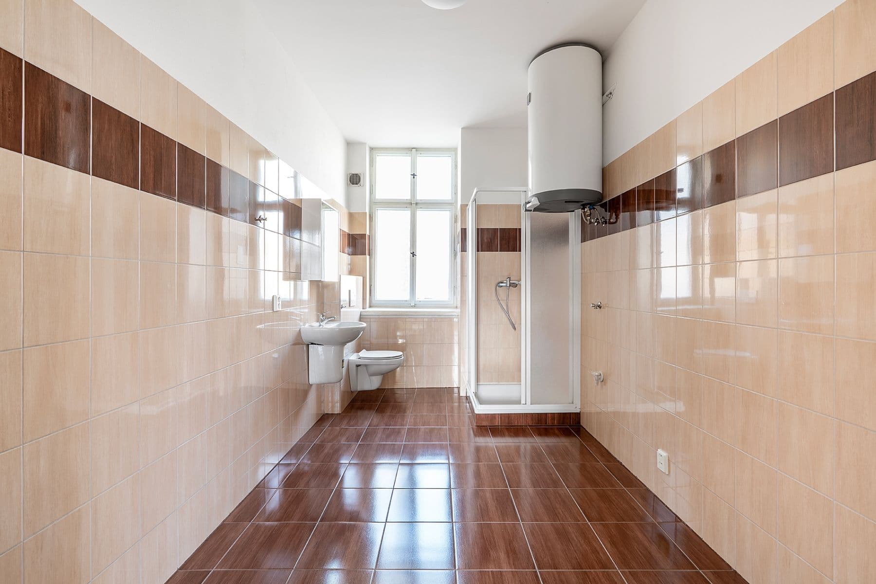 Pronájem bytu 2+1 72 m², Arbesovo náměstí, Praha, Praha Pronájem bytu 2+1 72 m², Arbesovo náměstí, Praha, Praha