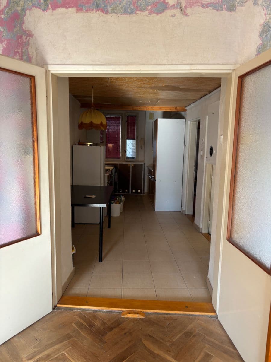 Pronájem bytu 2+1 77 m², Arbesovo náměstí, Praha, Praha Pronájem bytu 2+1 77 m², Arbesovo náměstí, Praha, Praha