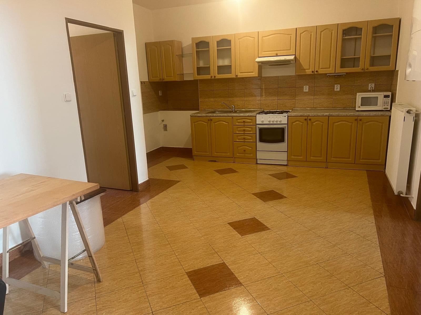 Pronájem bytu 2+1 84 m², Arbesovo náměstí, Praha, Praha Pronájem bytu 2+1 84 m², Arbesovo náměstí, Praha, Praha
