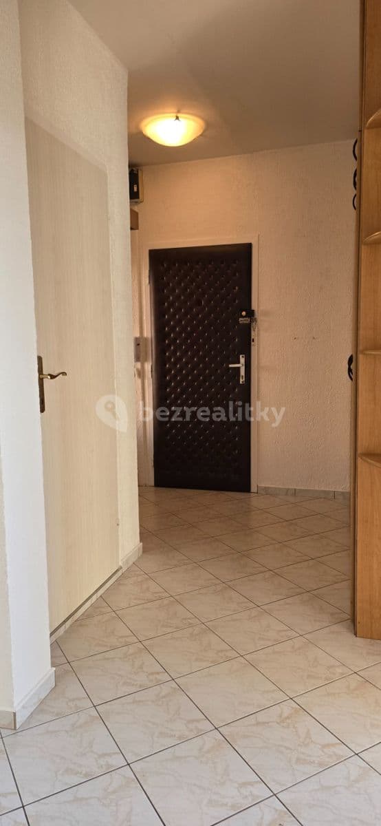 Pronájem bytu 3+1 73 m², U Kostela, Jablonec nad Nisou, Liberecký kraj Pronájem bytu 3+1 73 m², U Kostela, Jablonec nad Nisou, Liberecký kraj