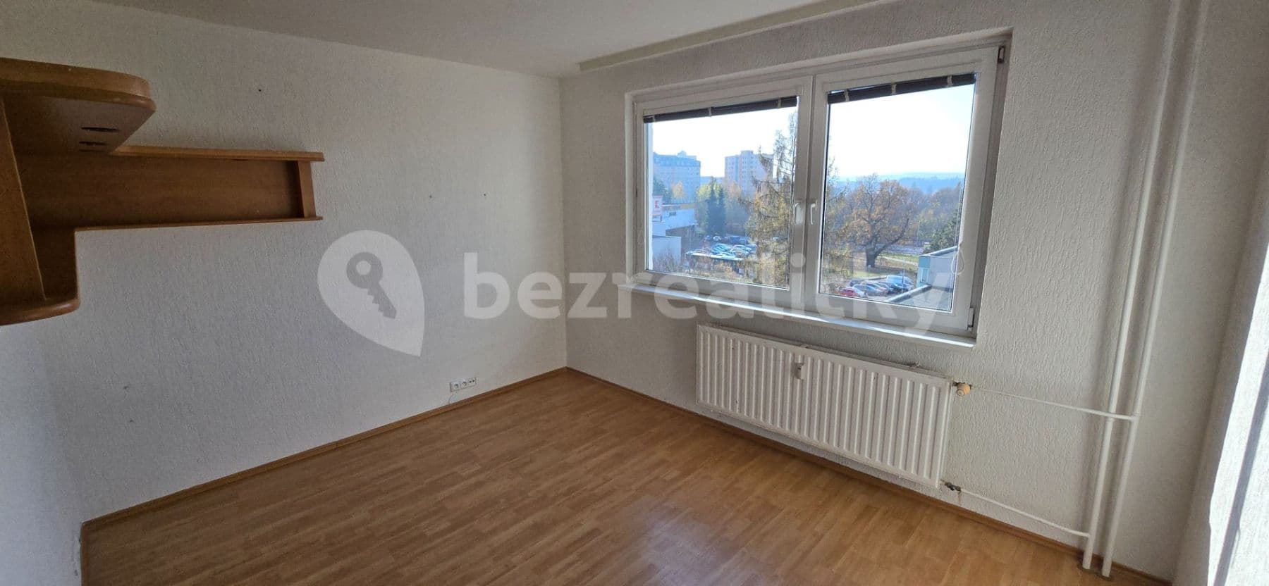 Pronájem bytu 3+1 73 m², U Kostela, Jablonec nad Nisou, Liberecký kraj Pronájem bytu 3+1 73 m², U Kostela, Jablonec nad Nisou, Liberecký kraj