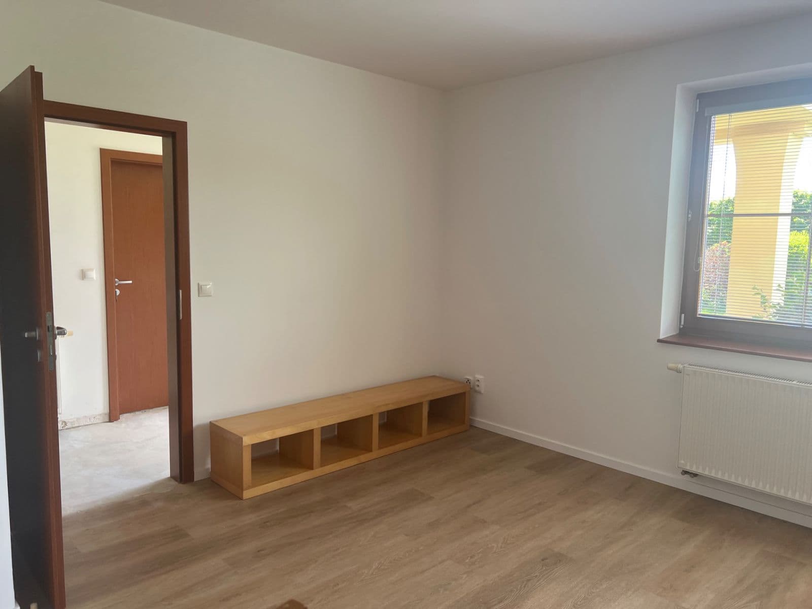 Pronájem bytu 2+1 57 m², Sadová, Statenice, Středočeský kraj Pronájem bytu 2+1 57 m², Sadová, Statenice, Středočeský kraj