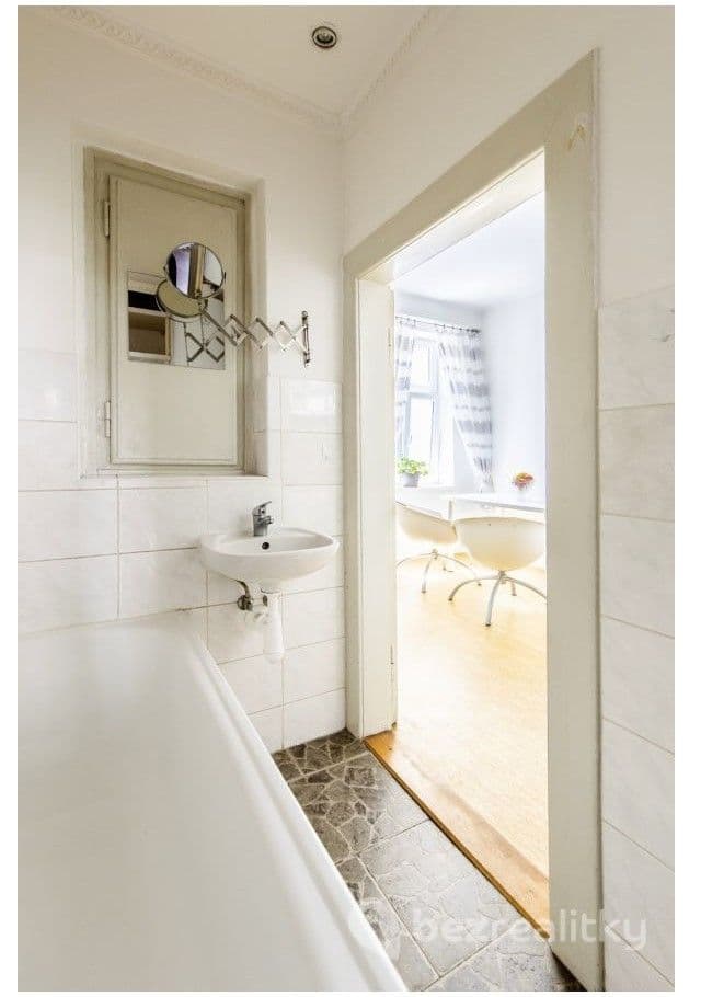 Prodej bytu 2+1 47 m², Biskupcova, Praha, Praha Prodej bytu 2+1 47 m², Biskupcova, Praha, Praha