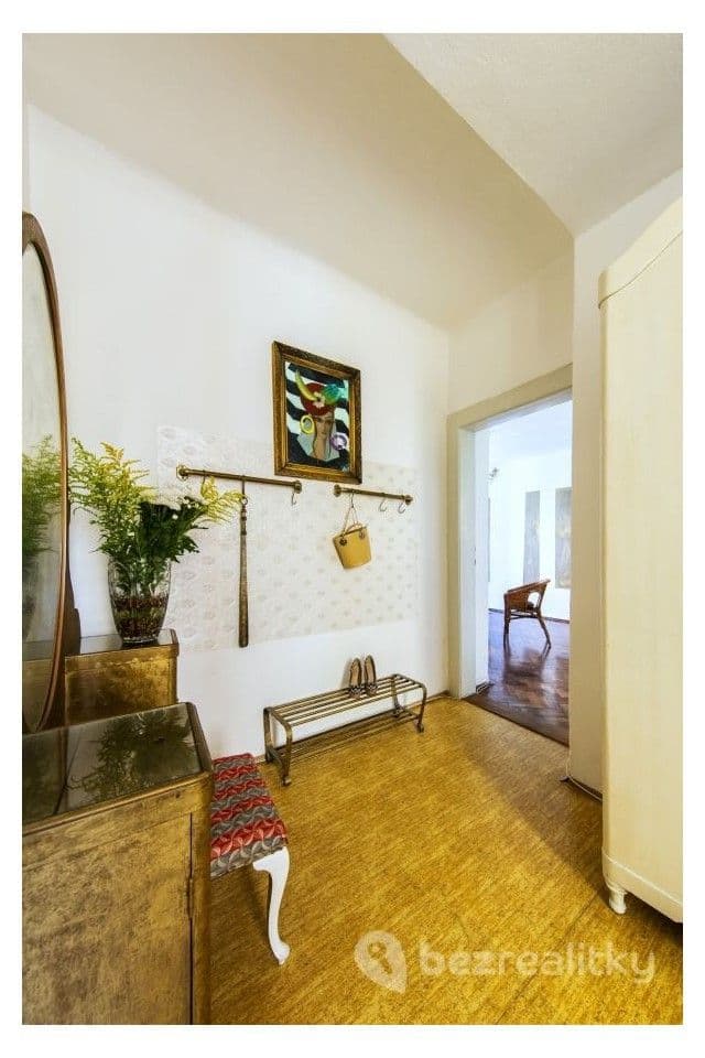 Prodej bytu 2+1 47 m², Biskupcova, Praha, Praha Prodej bytu 2+1 47 m², Biskupcova, Praha, Praha