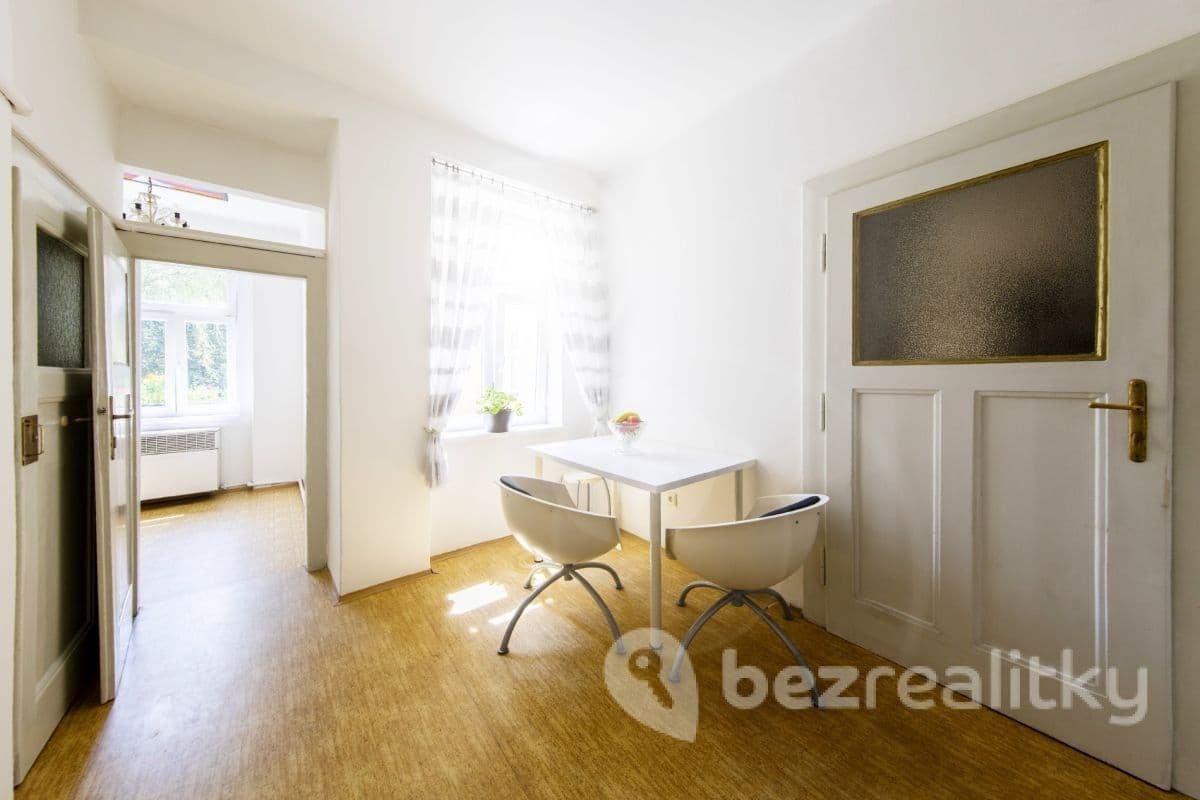 Prodej bytu 2+1 47 m², Biskupcova, Praha, Praha Prodej bytu 2+1 47 m², Biskupcova, Praha, Praha