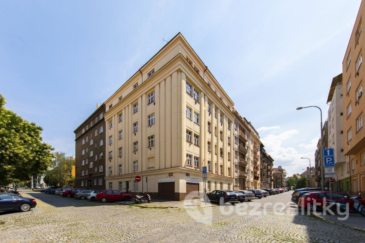 Prodej bytu 2+1 47 m², Biskupcova, Praha, Praha Prodej bytu 2+1 47 m², Biskupcova, Praha, Praha