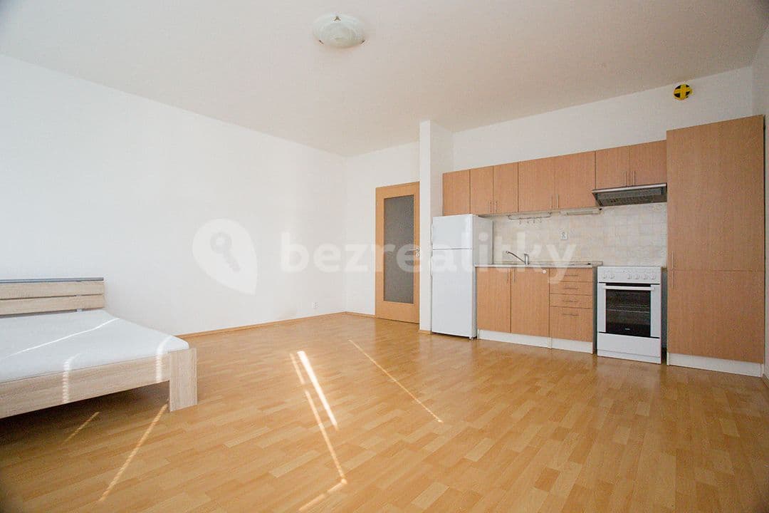 Pronájem bytu 1+kk 40 m², Na hroudě, Praha, Praha Pronájem bytu 1+kk 40 m², Na hroudě, Praha, Praha