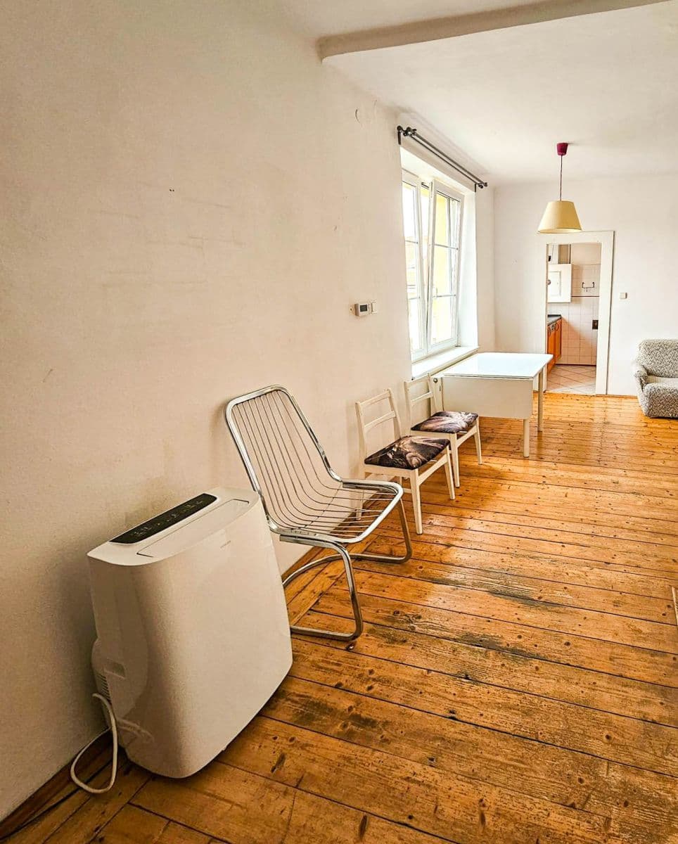 Pronájem bytu 2+1 47 m², U Slovanské pojišťovny, Praha, Praha Pronájem bytu 2+1 47 m², U Slovanské pojišťovny, Praha, Praha