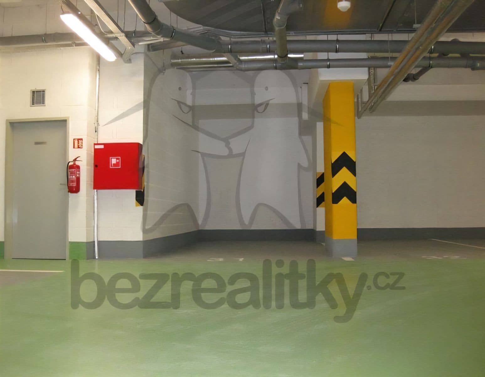 Pronájem garáže 15 m², Ocelářská, Praha, Praha Pronájem garáže 15 m², Ocelářská, Praha, Praha