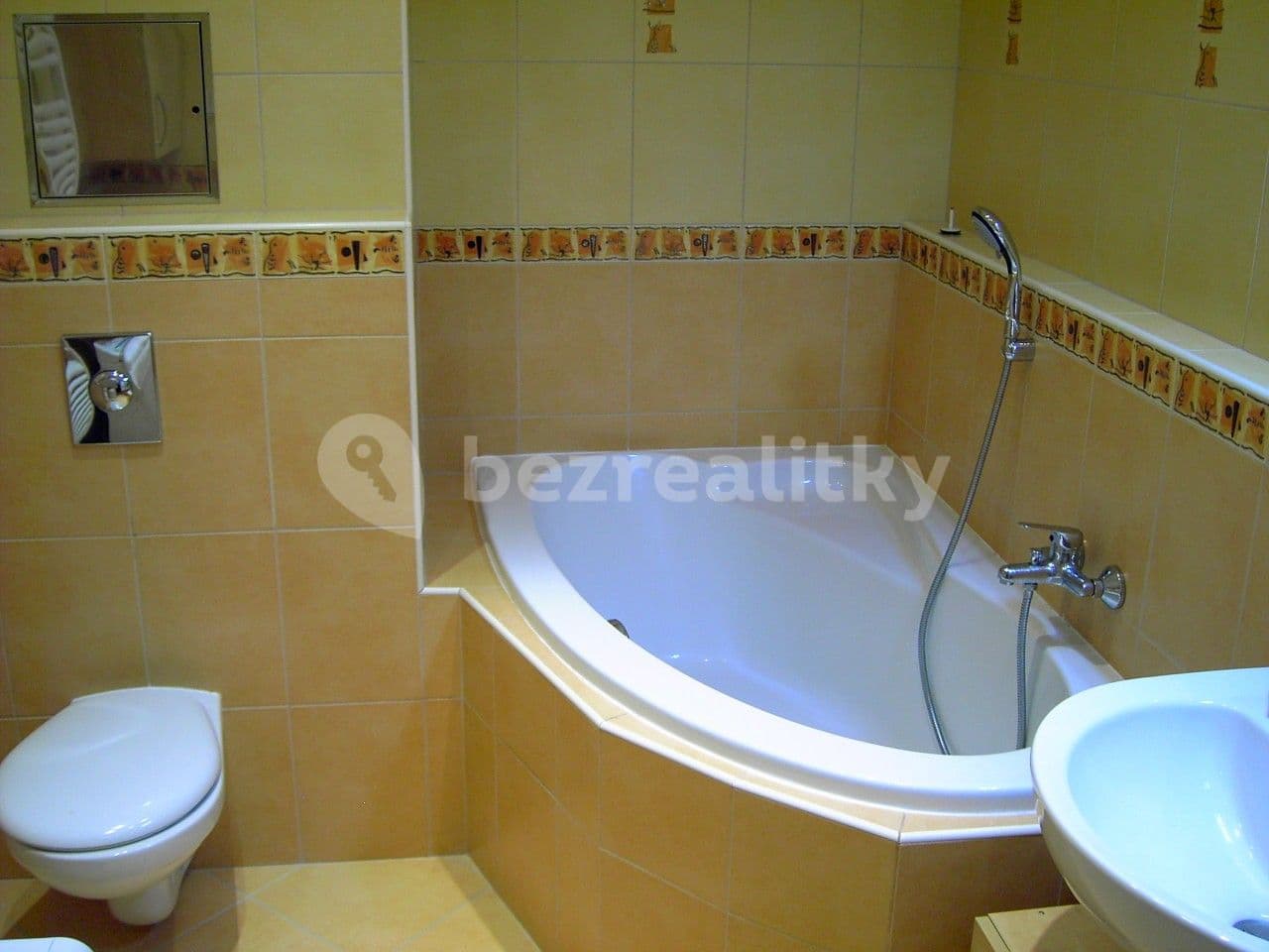 Pronájem bytu 2+kk 50 m², Kamelova, Praha, Praha Pronájem bytu 2+kk 50 m², Kamelova, Praha, Praha
