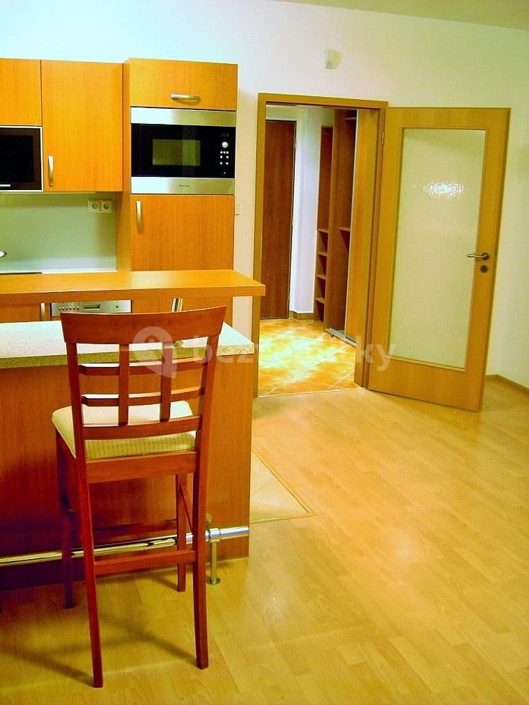 Pronájem bytu 2+kk 50 m², Kamelova, Praha, Praha Pronájem bytu 2+kk 50 m², Kamelova, Praha, Praha