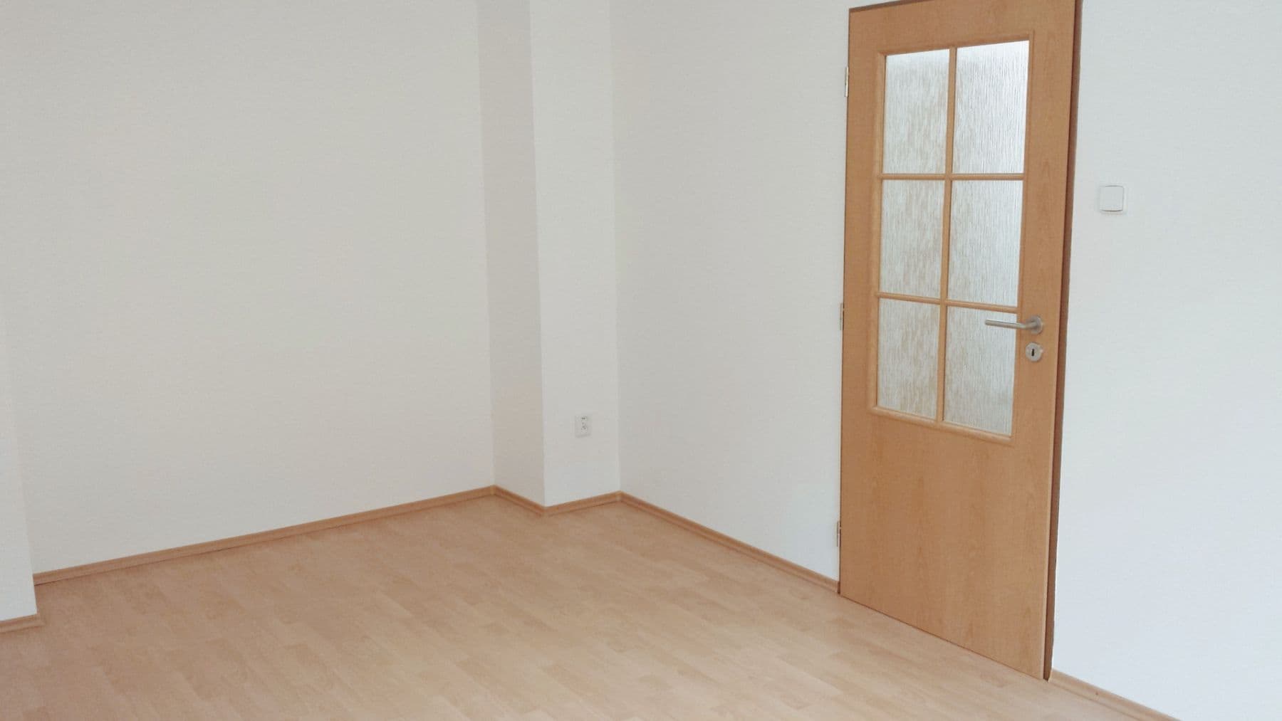 Pronájem bytu 2+1 55 m², Zdařilá, Praha, Praha Pronájem bytu 2+1 55 m², Zdařilá, Praha, Praha