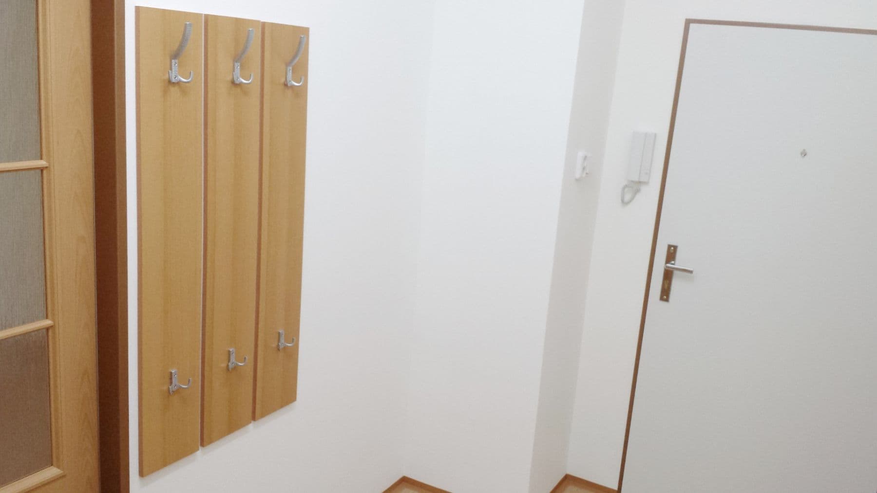 Pronájem bytu 2+1 55 m², Zdařilá, Praha, Praha Pronájem bytu 2+1 55 m², Zdařilá, Praha, Praha