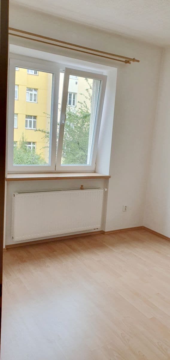 Pronájem bytu 2+1 55 m², Zdařilá, Praha, Praha Pronájem bytu 2+1 55 m², Zdařilá, Praha, Praha