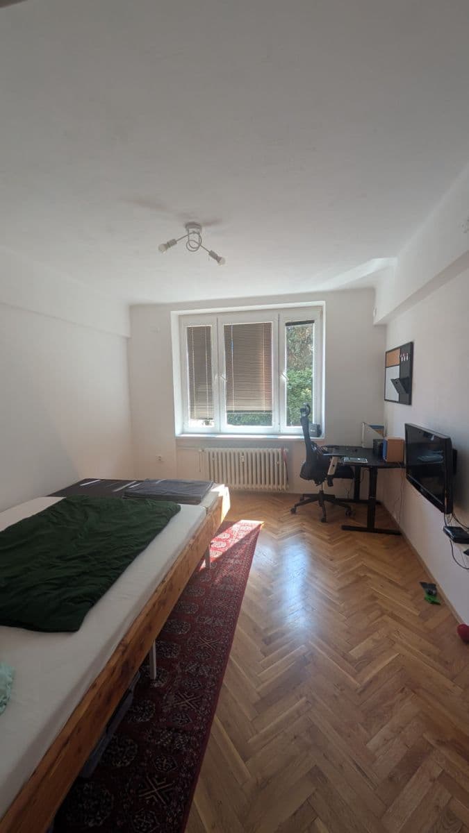 Pronájem bytu 2+1 60 m², Saratovská, Praha, Praha Pronájem bytu 2+1 60 m², Saratovská, Praha, Praha