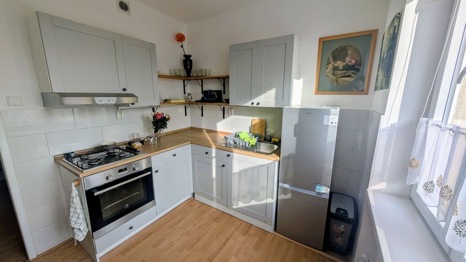 Pronájem bytu 2+1 60 m², Saratovská, Praha, Praha Pronájem bytu 2+1 60 m², Saratovská, Praha, Praha