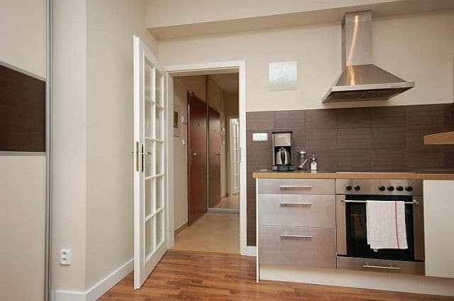 Pronájem bytu 1+kk 32 m², Plzeňská 1270, Praha, Praha Pronájem bytu 1+kk 32 m², Plzeňská 1270, Praha, Praha