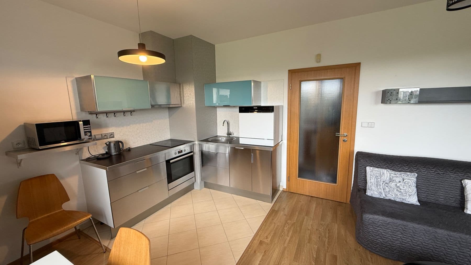 Pronájem bytu 1+kk 37 m², Na Výrovně, Praha, Praha Pronájem bytu 1+kk 37 m², Na Výrovně, Praha, Praha