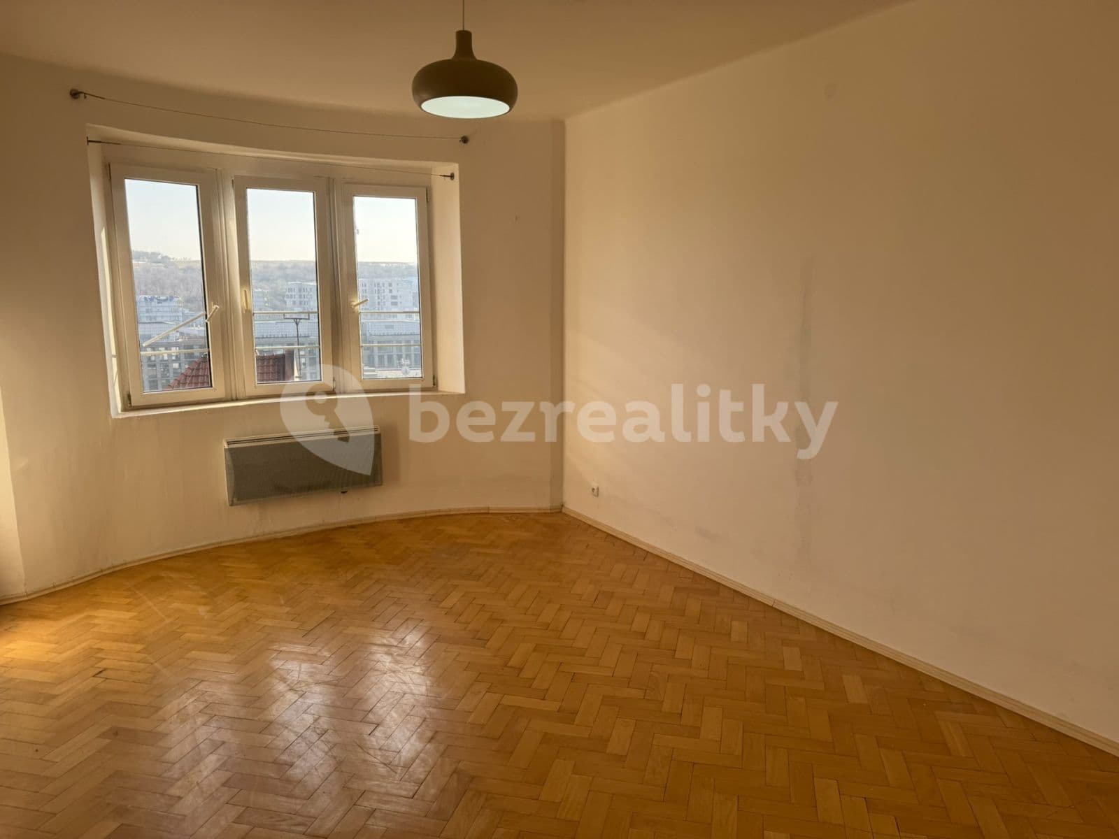 Pronájem bytu 2+1 52 m², Na Farkáně Ⅲ, Praha, Praha Pronájem bytu 2+1 52 m², Na Farkáně Ⅲ, Praha, Praha