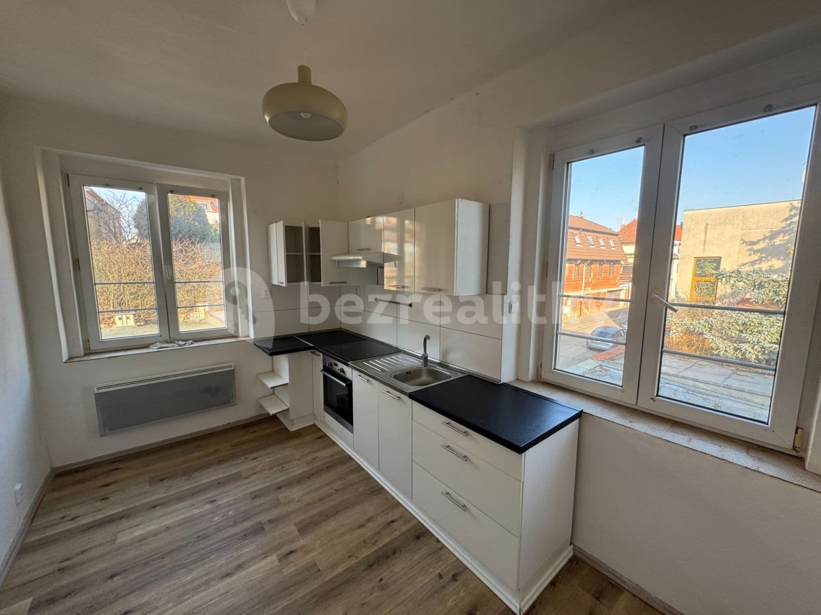 Pronájem bytu 2+1 52 m², Na Farkáně Ⅲ, Praha, Praha Pronájem bytu 2+1 52 m², Na Farkáně Ⅲ, Praha, Praha