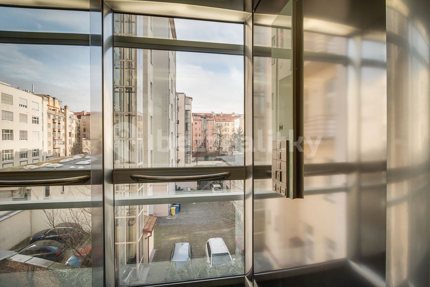 Pronájem bytu 2+kk 40 m², Ovenecká, Praha, Praha Pronájem bytu 2+kk 40 m², Ovenecká, Praha, Praha