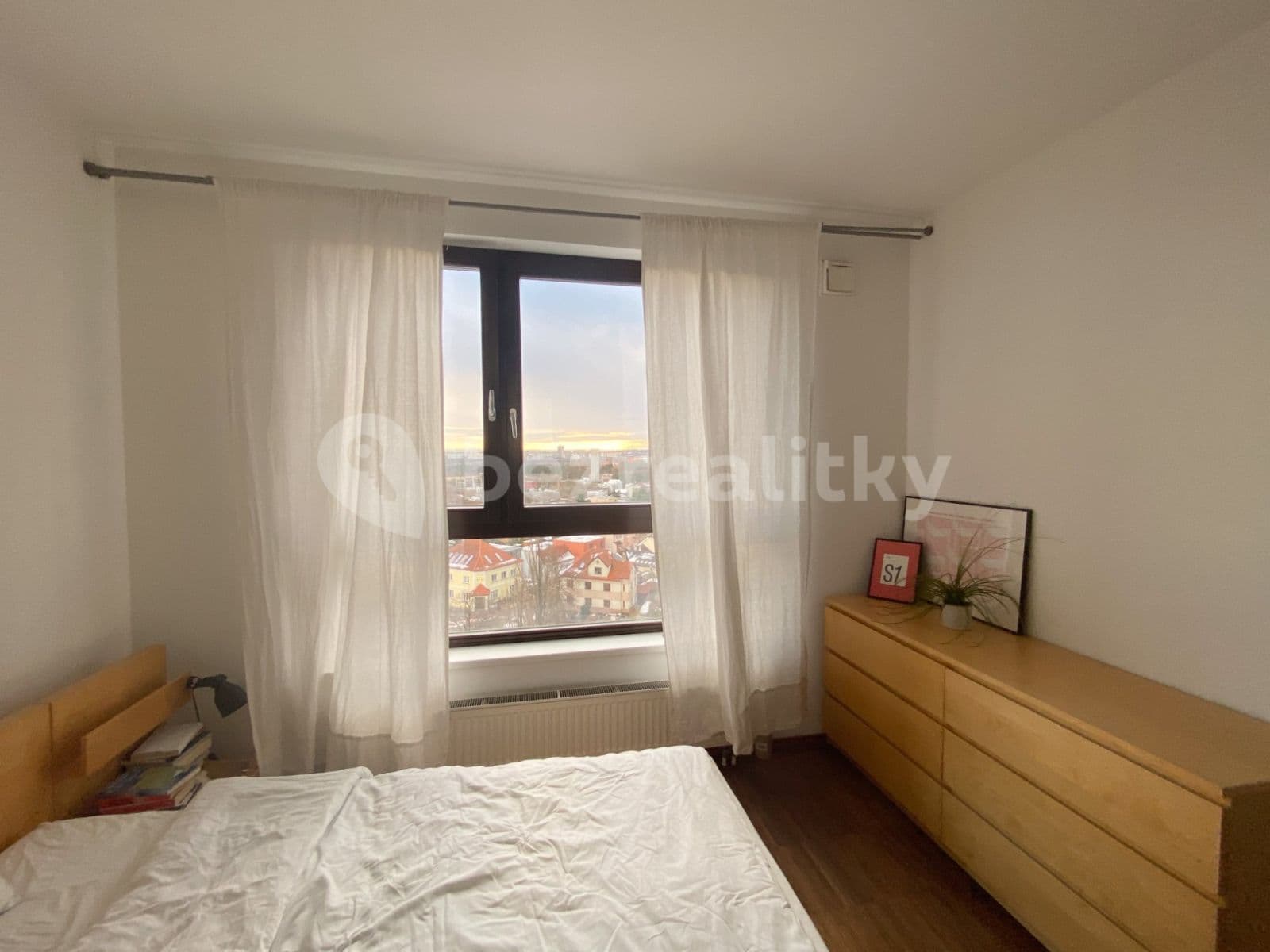 Pronájem bytu 2+kk 46 m², Jeremiášova, Praha, Praha Pronájem bytu 2+kk 46 m², Jeremiášova, Praha, Praha