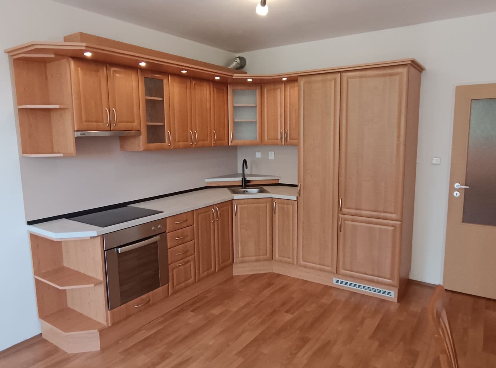 Pronájem bytu 2+kk 54 m², Herlíkovická, Praha, Praha Pronájem bytu 2+kk 54 m², Herlíkovická, Praha, Praha