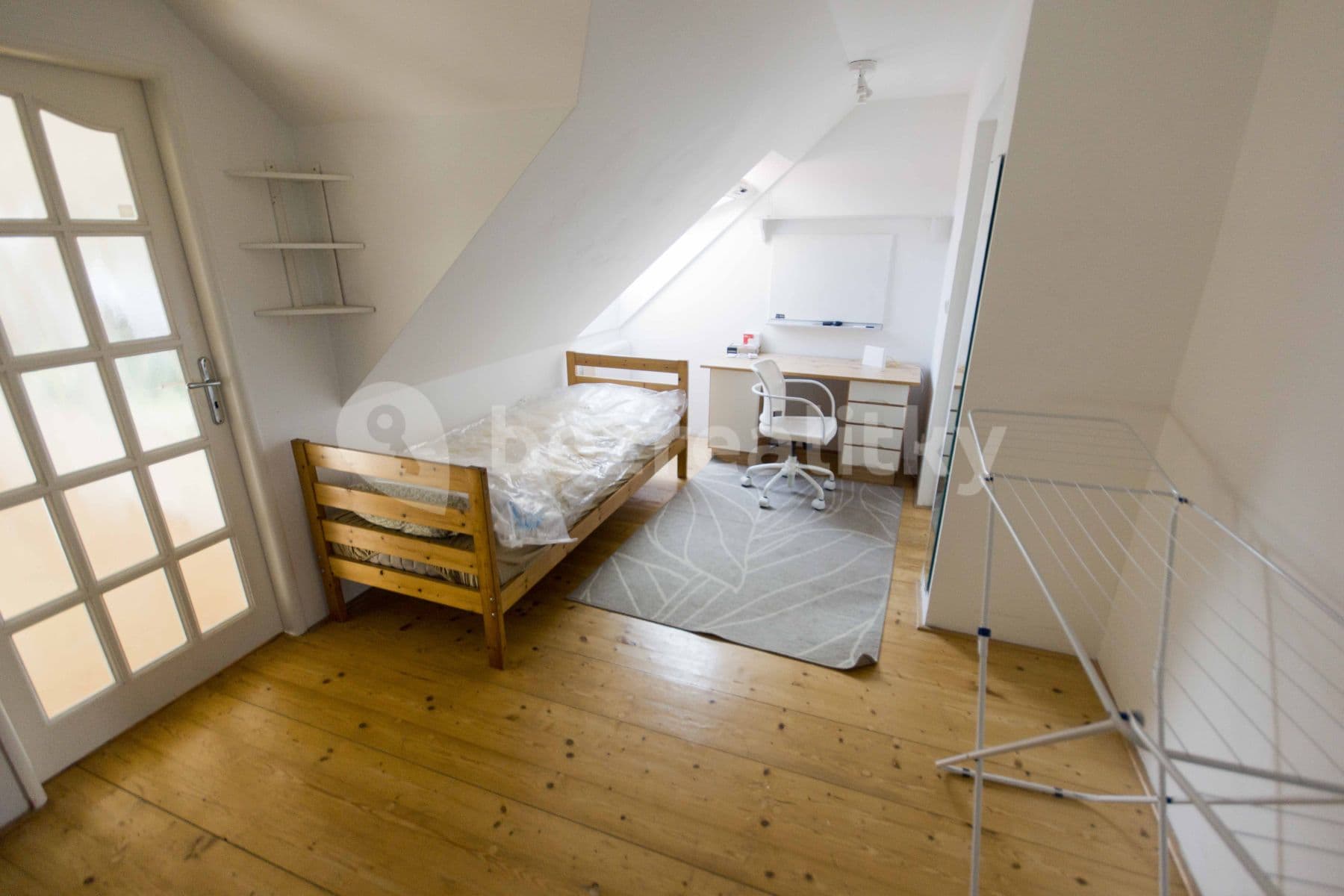 Pronájem domu 129 m², pozemek 300 m², K Prelátům, Praha, Praha Pronájem domu 129 m², pozemek 300 m², K Prelátům, Praha, Praha