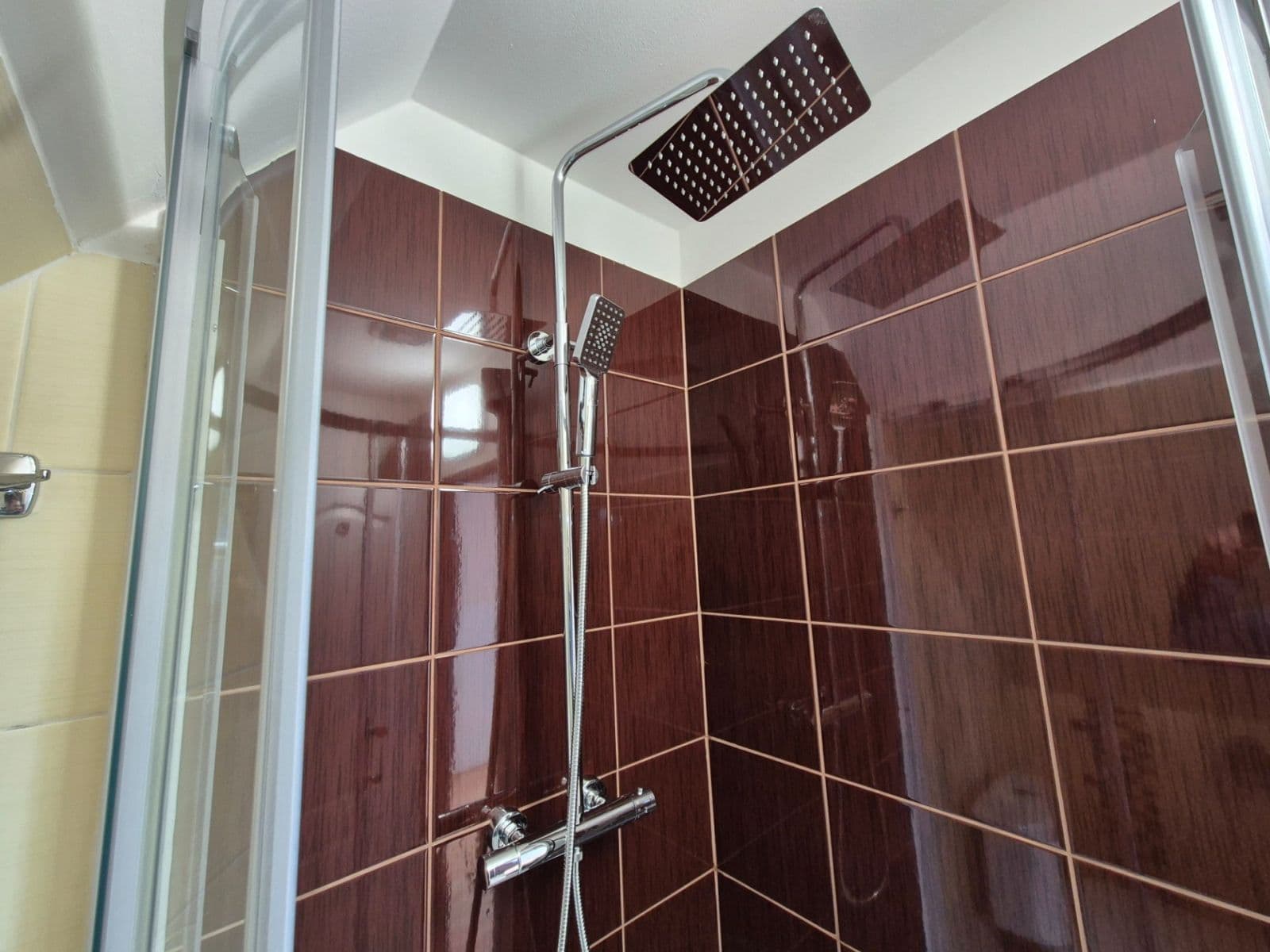 Pronájem bytu 2+kk 40 m², Podvojná, Ostrava, Moravskoslezský kraj Pronájem bytu 2+kk 40 m², Podvojná, Ostrava, Moravskoslezský kraj