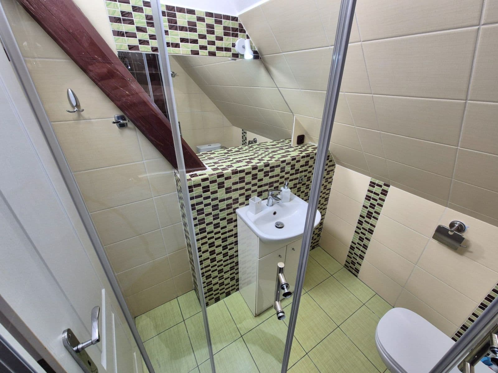 Pronájem bytu 2+kk 40 m², Podvojná, Ostrava, Moravskoslezský kraj Pronájem bytu 2+kk 40 m², Podvojná, Ostrava, Moravskoslezský kraj