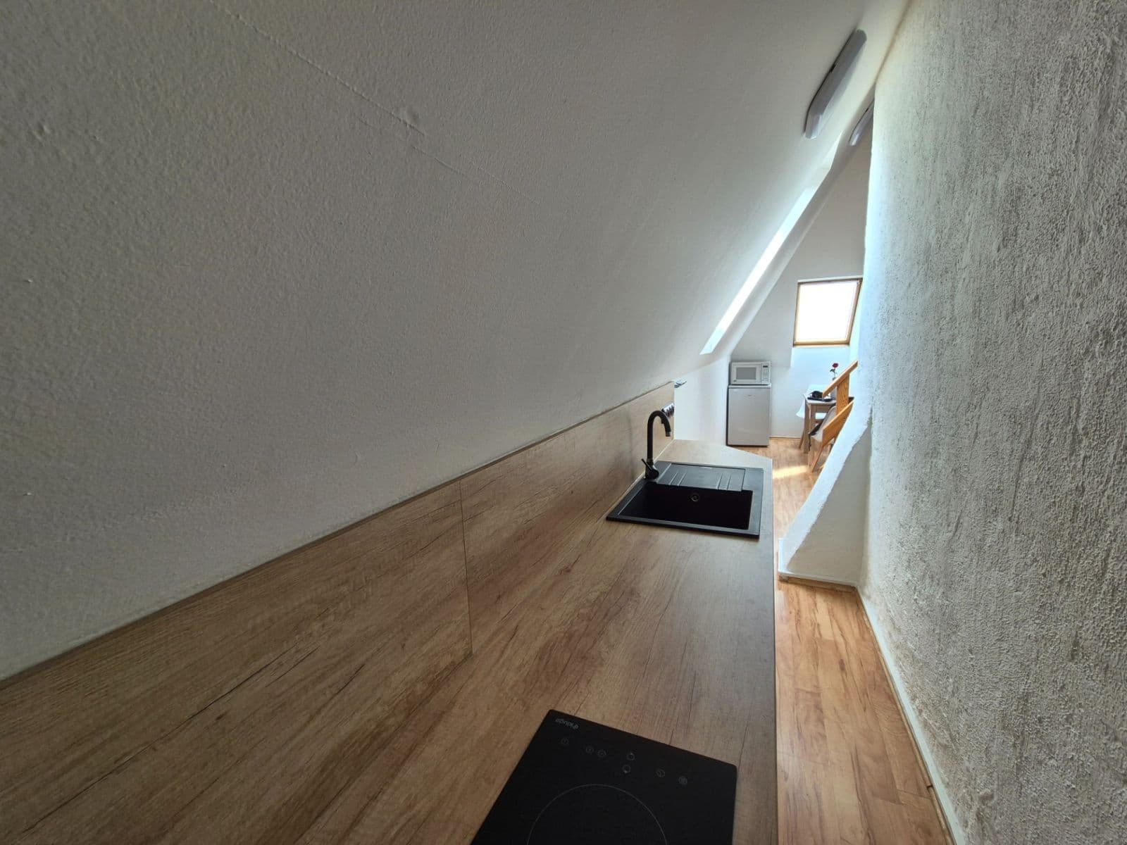 Pronájem bytu 2+kk 40 m², Podvojná, Ostrava, Moravskoslezský kraj Pronájem bytu 2+kk 40 m², Podvojná, Ostrava, Moravskoslezský kraj