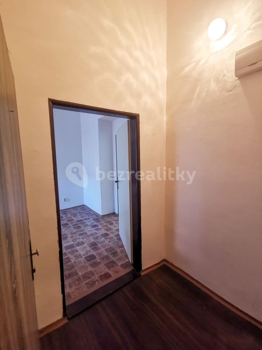 Pronájem bytu 3+1 78 m², Horova, Ústí nad Labem, Ústecký kraj Pronájem bytu 3+1 78 m², Horova, Ústí nad Labem, Ústecký kraj