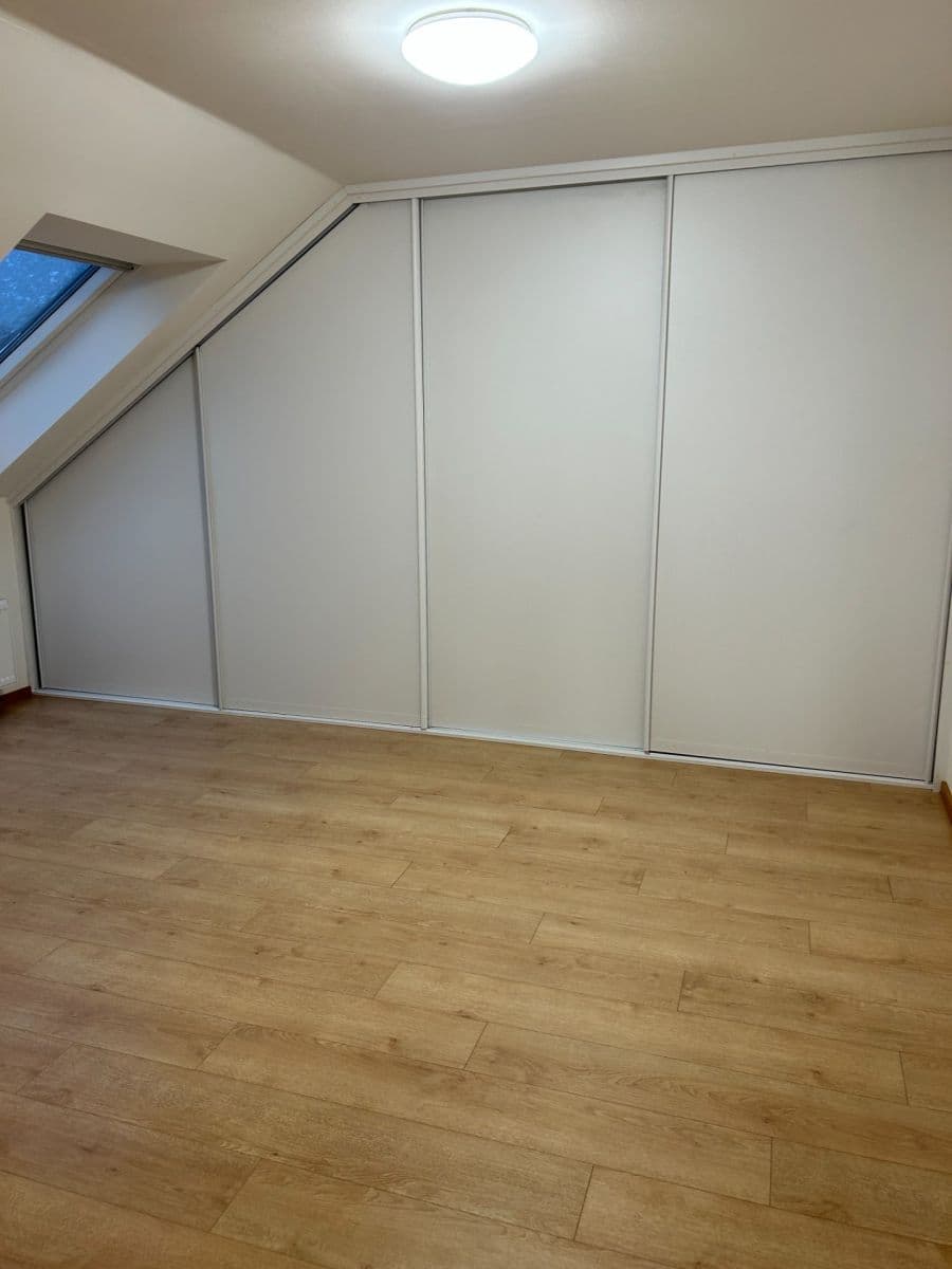 Pronájem domu 120 m², pozemek 250 m², Domanovická, Praha, Praha Pronájem domu 120 m², pozemek 250 m², Domanovická, Praha, Praha