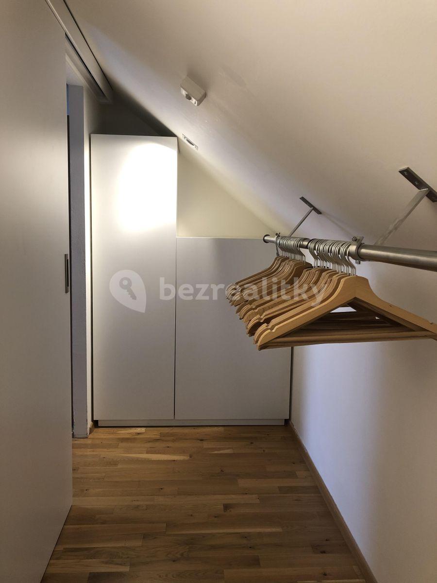 Pronájem bytu 2+kk 80 m², Na žertvách, Praha, Praha