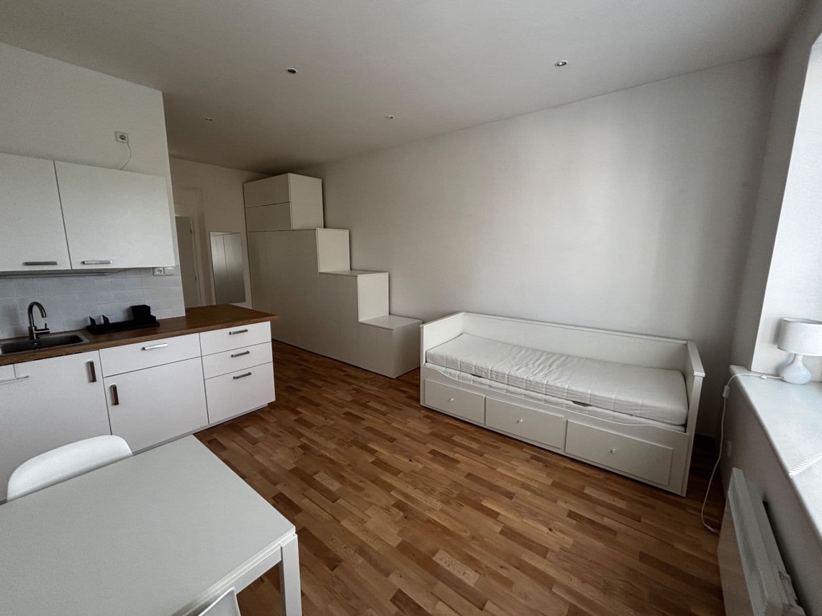 Pronájem bytu Garsoniéra 23 m², V Nových Vokovicích, Praha, Praha Pronájem bytu Garsoniéra 23 m², V Nových Vokovicích, Praha, Praha