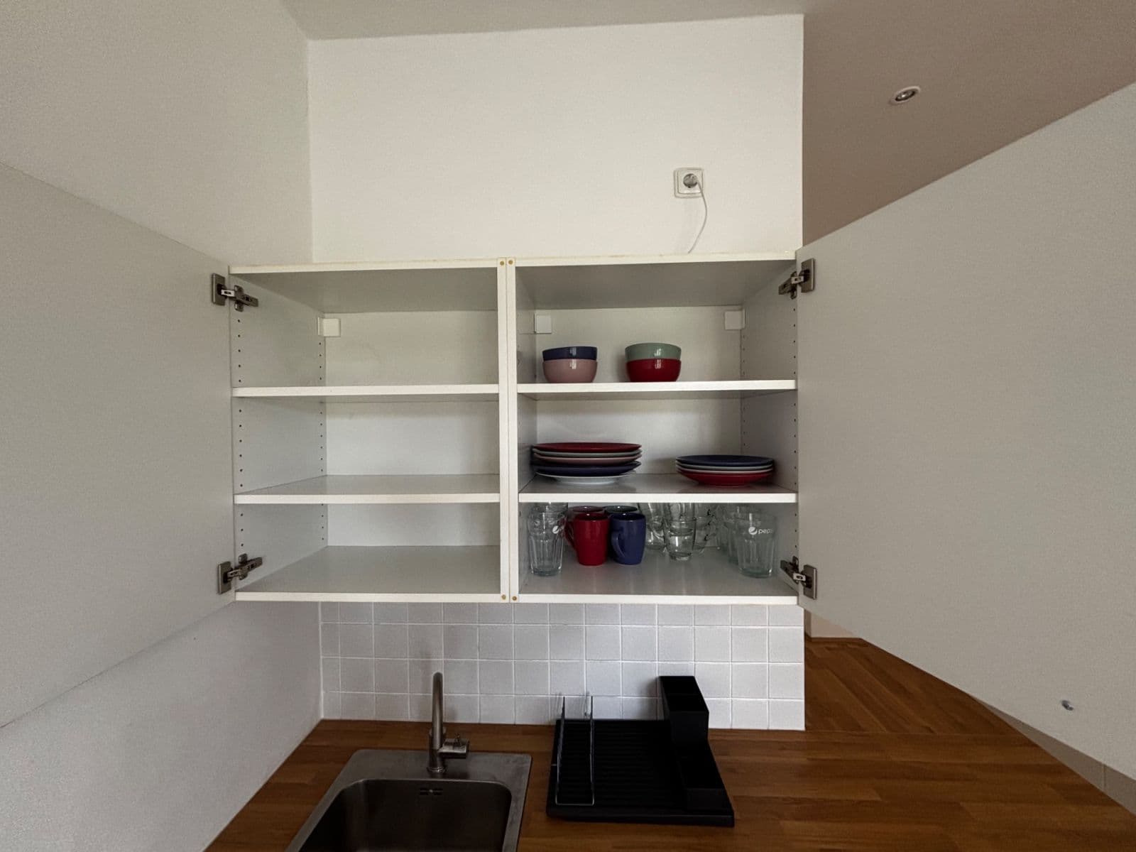 Pronájem bytu Garsoniéra 23 m², V Nových Vokovicích, Praha, Praha Pronájem bytu Garsoniéra 23 m², V Nových Vokovicích, Praha, Praha