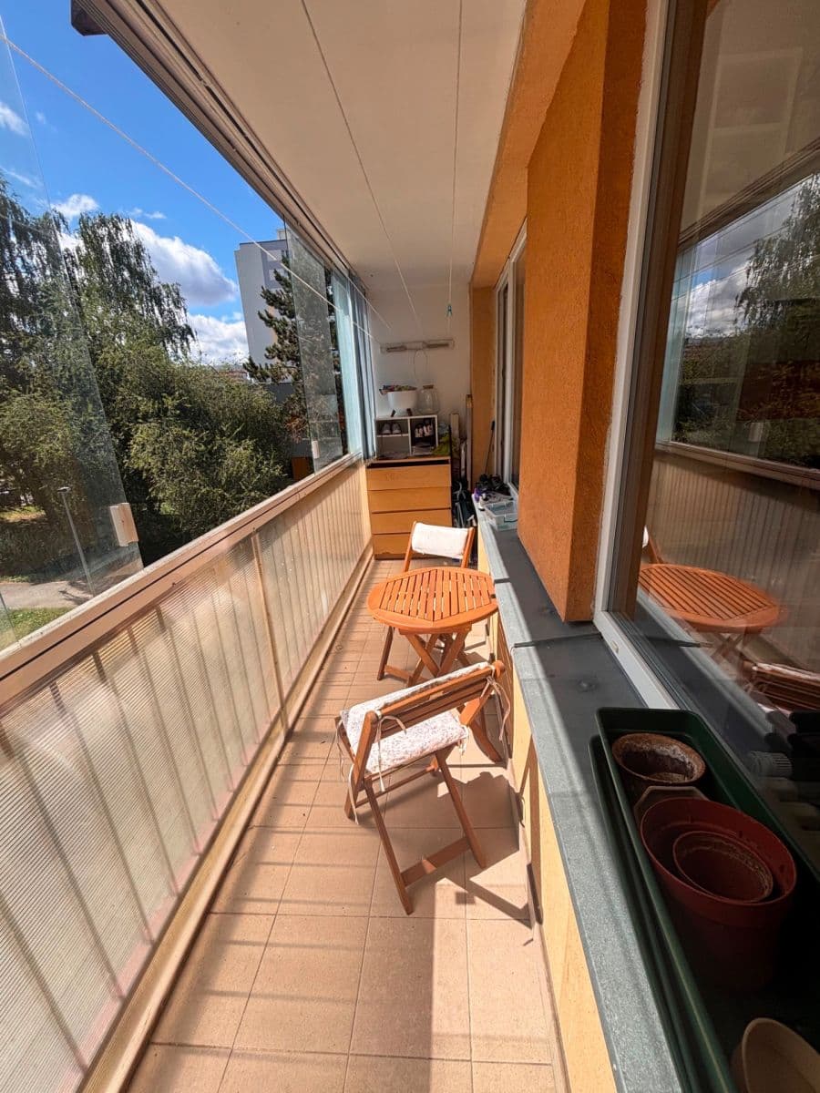 Pronájem bytu 3+1 60 m², Harrachovská, Praha, Praha Pronájem bytu 3+1 60 m², Harrachovská, Praha, Praha