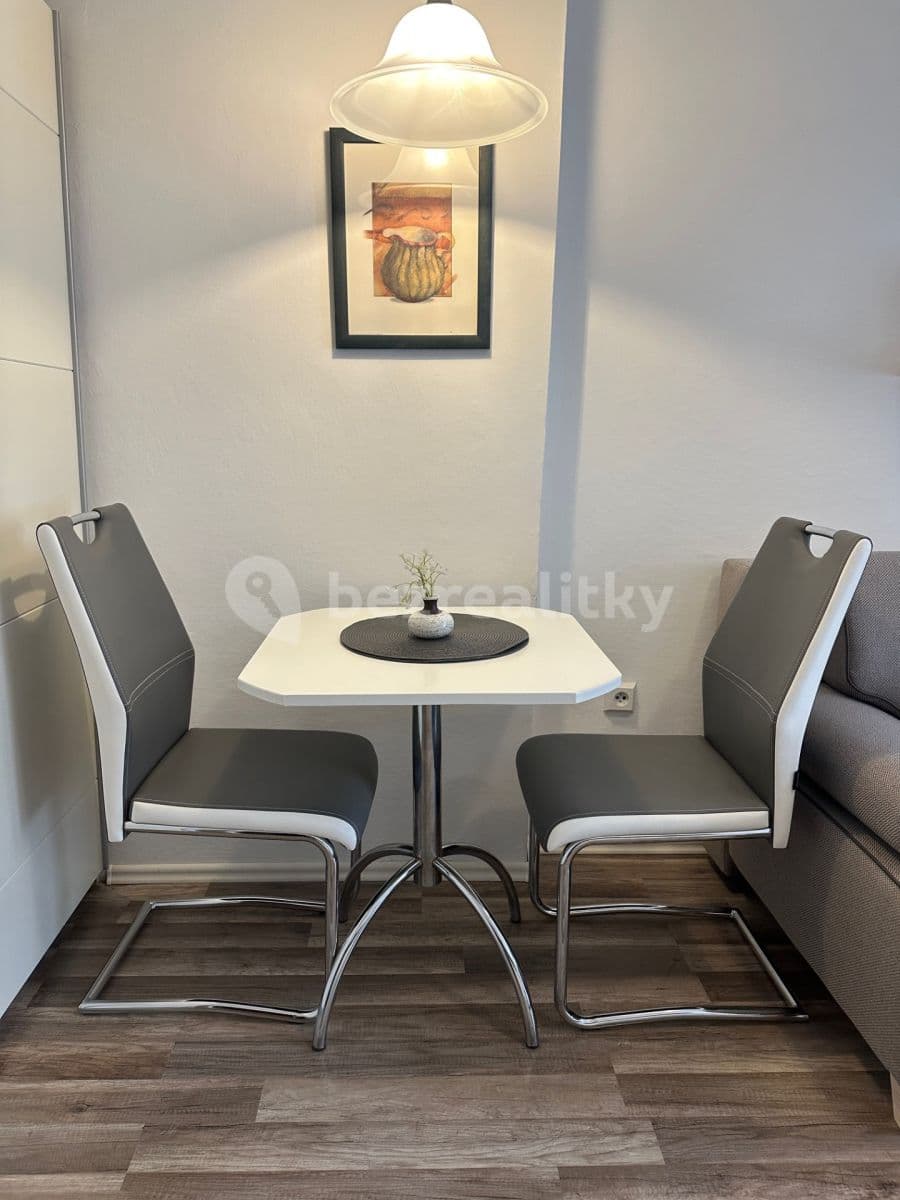 Pronájem bytu Garsoniéra 22 m², Zelenečská, Praha, Praha Pronájem bytu Garsoniéra 22 m², Zelenečská, Praha, Praha