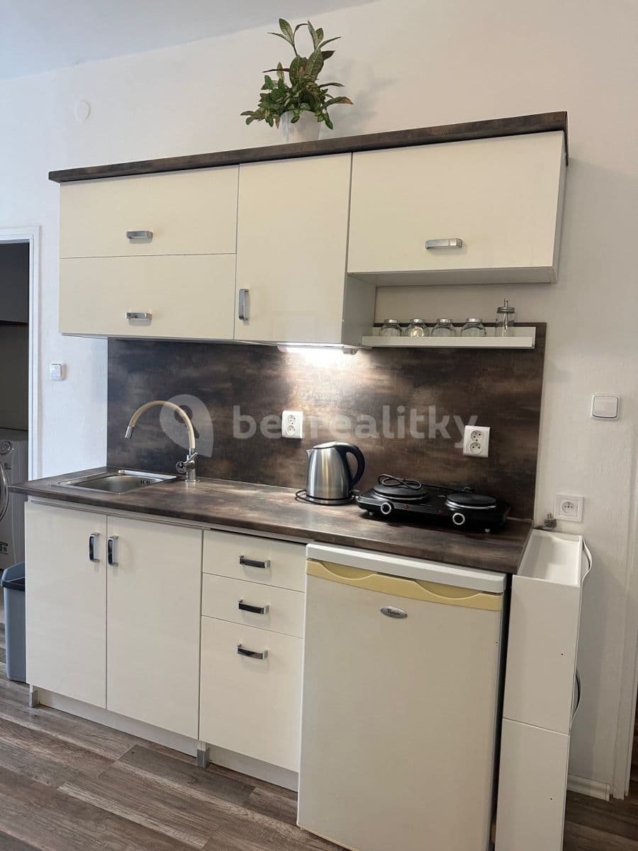 Pronájem bytu Garsoniéra 22 m², Zelenečská, Praha, Praha Pronájem bytu Garsoniéra 22 m², Zelenečská, Praha, Praha