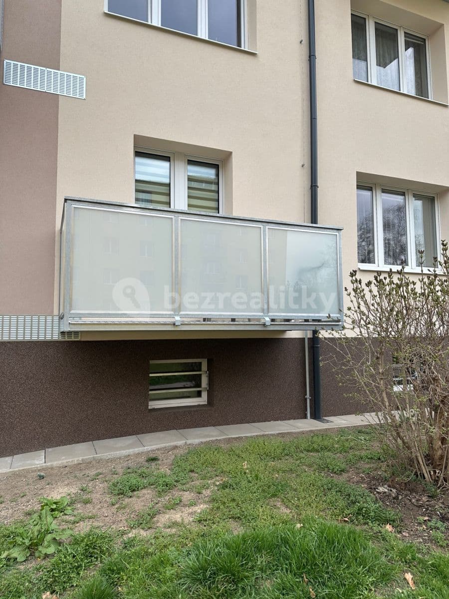 Pronájem bytu Garsoniéra 22 m², Zelenečská, Praha, Praha Pronájem bytu Garsoniéra 22 m², Zelenečská, Praha, Praha