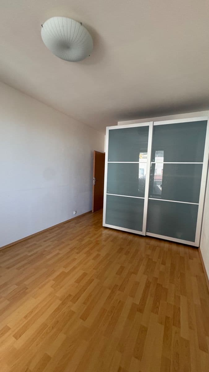 Pronájem bytu 2+kk 54 m², Na Slatince, Praha, Praha Pronájem bytu 2+kk 54 m², Na Slatince, Praha, Praha