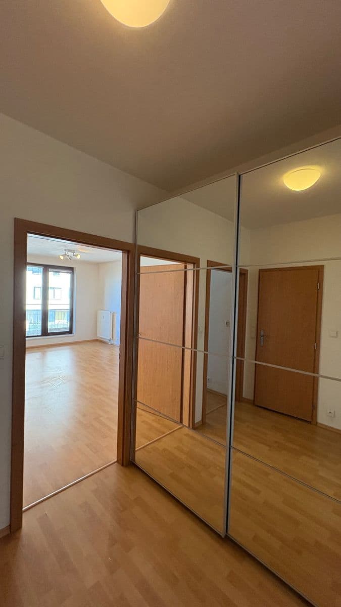 Pronájem bytu 2+kk 54 m², Na Slatince, Praha, Praha Pronájem bytu 2+kk 54 m², Na Slatince, Praha, Praha