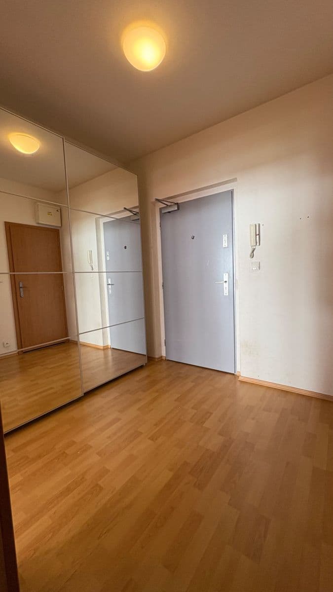 Pronájem bytu 2+kk 54 m², Na Slatince, Praha, Praha Pronájem bytu 2+kk 54 m², Na Slatince, Praha, Praha