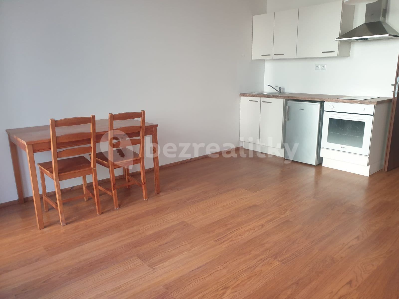 Pronájem bytu 1+kk 31 m², Svitákova, Praha, Praha Pronájem bytu 1+kk 31 m², Svitákova, Praha, Praha